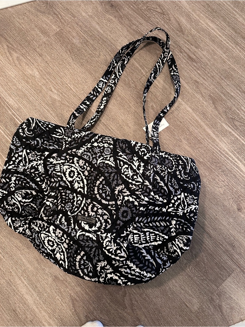 NWT Vera Bradley Large Traveler Duffel - Paisley Noir